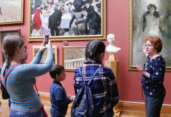 Студенты и школьники Нижнего Тагила смогут бесплатно посещать выставки, концерты и спектакли по «Пушкинской карте»