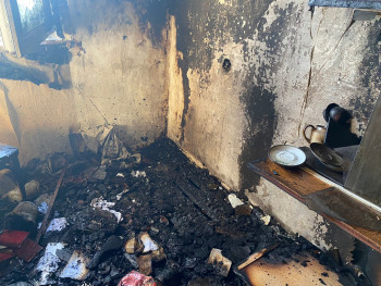 В Нижнем Тагиле бабушка из-за оставленной свечи устроила пожар 