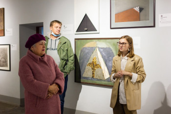 Известные тагильские художники Валерий Хасанов и Рефат Мамутов проведут экскурсию по выставке уральской биеннале в «Самородке» 