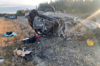 В ХМАО водитель легковушки погиб в ДТП с КамАЗом из Нижнего Тагила