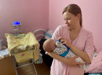 Свердловские врачи провели сложную операцию на сердце новорождённого малыша 