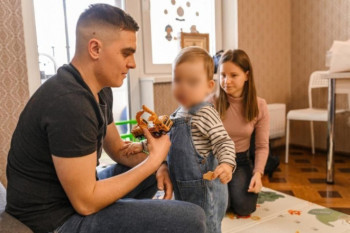 Уральские бизнесмены помогли семье из Екатеринбурга купить самое дорогое в мире лекарство для двухлетнего малыша со СМА