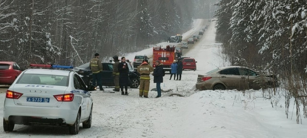 На трассе под Нижним Тагилом произошла массовая авария