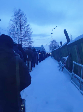 Работники «Уралвагонзавода» жалуются на длинные очереди при входе на предприятие из-за закрытия проходной на БМЦ