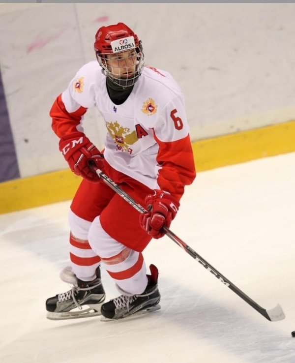 Тагильский хоккеист попал в расширенный состав сборной России на Олимпийские игры в Пекине
