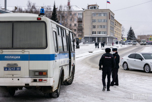 «Выстрелил четыре раза в голову». Стали известны подробности убийства мужчины в центре Нижнего Тагила