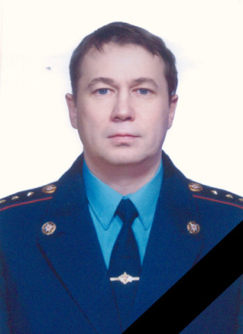 В Свердловской области во время тушения пожара погиб спасатель