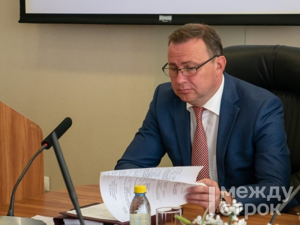 Мэр Нижнего Тагила заработал в 2021 году чуть более 2 млн рублей
