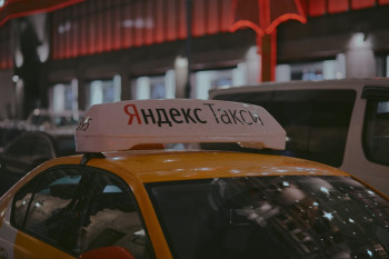 В России водителям с судимостью запретили работать в такси и общественном транспорте 