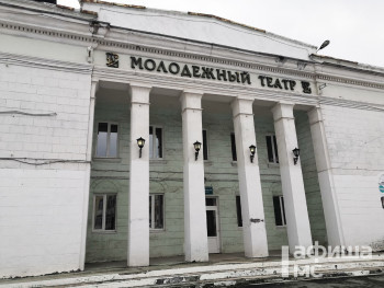 «Произошло удорожание на 100 млн рублей». Чтобы найти подрядчика, мэрия Нижнего Тагила перекроила проект реконструкции Молодёжного театра