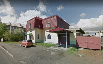 В Нижнем Тагиле частный дом на Вагонке закидали «коктейлями Молотова»  