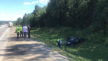 В Свердловской области в массовом ДТП с грузовиками погиб подросток