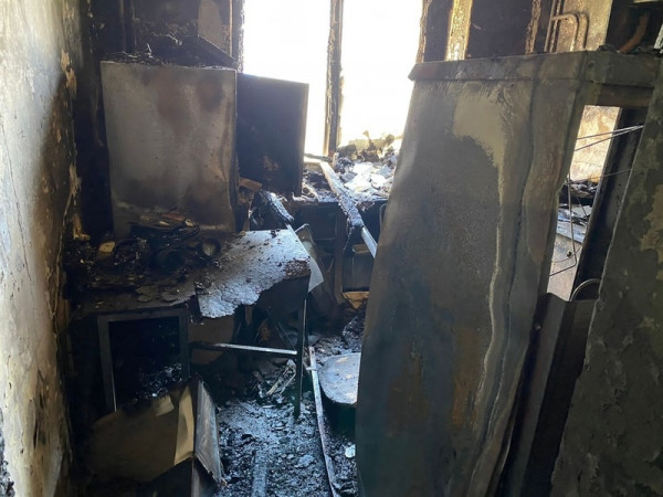 В Нижнем Тагиле в квартире пенсионерки из-за неисправного холодильника случился пожар