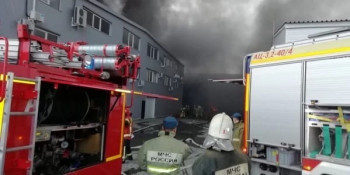 В Екатеринбурге потушен один из самых крупных промышленных пожаров