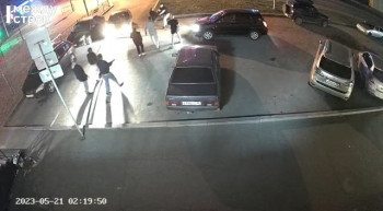 В Нижнем Тагиле на улице Горошникова произошла очередная пьяная массовая драка (ВИДЕО)