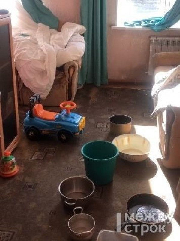 Жительница Нижнего Тагила судится с управляющей компанией из-за затопленной квартиры (ВИДЕО)