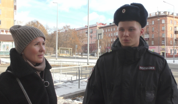 Полицейские Нижнего Тагила спасли женщину, едва не ставшую жертвой мошенничества