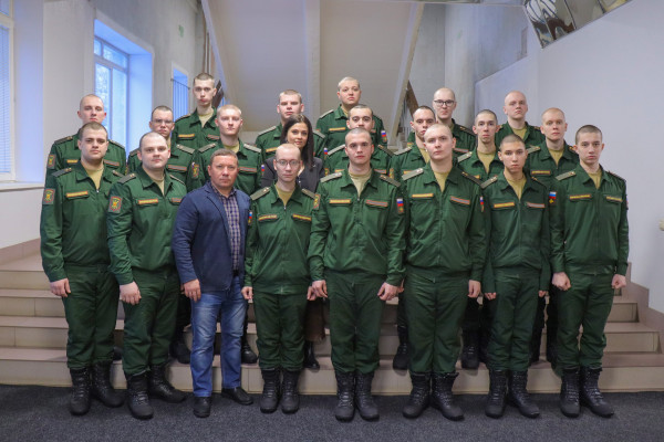 В Нижнем Тагиле на «Уралвагонзаводе» создана специальная научно-производственная рота солдат 