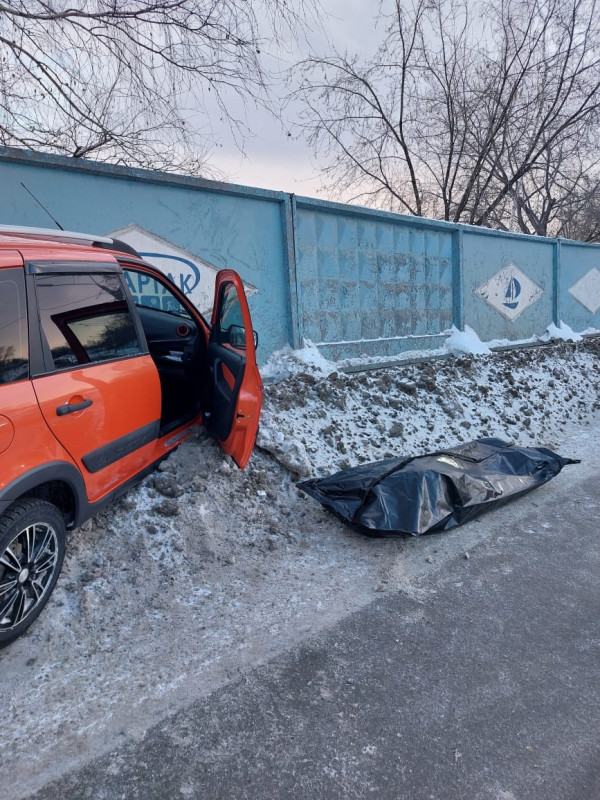 В Нижнем Тагиле водитель умер за рулём автомобиля  