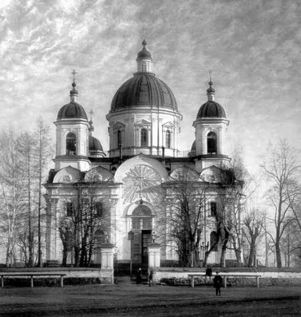 А вы знали? Весной 1930 года со звонницы Выйско-Никольской церкви бесследно исчезли все колокола