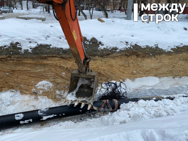 Разбитые дороги во дворах, расположенных рядом с улицей Октябрьской Революции, будут восстановлены