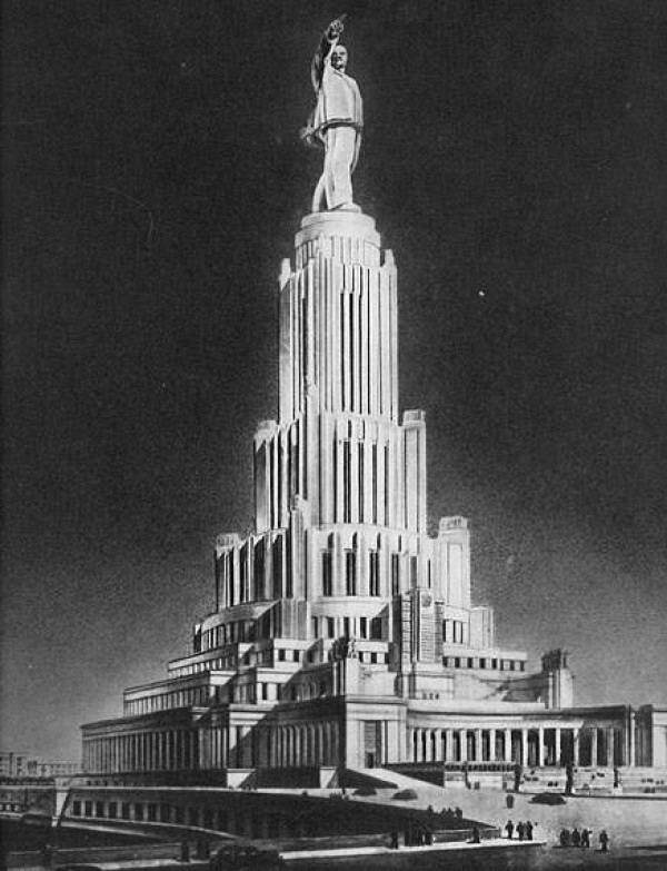 А вы знали? Главный архитектор строительства Дворца Советов в Москве Борис Иофан был настолько впечатлён тагильским памятником Ленину во время своего приезда в город, что решил добавить в проект грандиозного здания высотой 415 метров земной шар и стопку книг