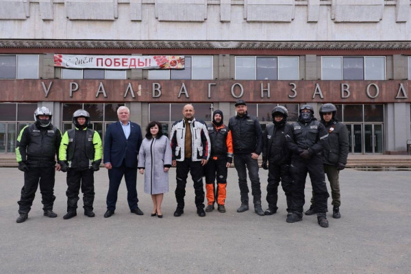 Полпред президента в УрФО Артём Жога побывал в Нижнем Тагиле в ходе мотопробега по городам трудовой доблести