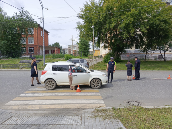 В Нижнем Тагиле старик сбил старушку на зебре
