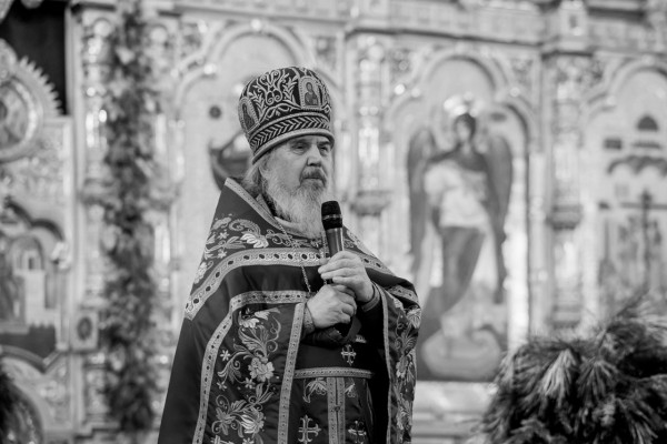 «Батюшка — это тот доктор, который лечит душу у людей». Как известные тагильчане вспоминают настоятеля храма во имя святого благоверного князя Александра Невского отца Геннадия Ведерникова