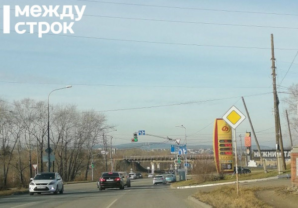 Тагильчане заметили исчезновение «вафельной» разметки на улице Садоводов Тагильчане заметили исчезновение «вафельной» разметки на улице Садоводов