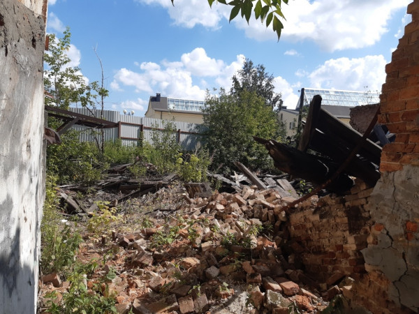 Мэрия Нижнего Тагила продала объект культурного наследия в центре города «Дом купца Аксёнова» за 1 рубль Мэрия Нижнего Тагила продала объект культурного наследия в центре города «Дом купца Аксёнова» за 1 рубль