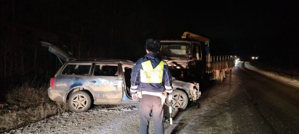 В пригороде Нижнего Тагила 23-летний водитель без прав устроил ДТП