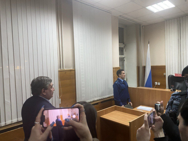 Бывший министр энергетики и ЖКХ Свердловской области Николай Смирнов получил условный срок Бывший министр энергетики и ЖКХ Свердловской области Николай Смирнов получил условный срок