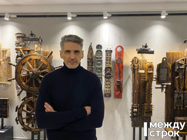 «Театрал», «Бабай» и «Диджей». В Нижнем Тагиле открылась выставка арт-объектов из дерева и металла в стиле лофт и индастриал художника Андрея Бортникова (ВИДЕО) «Театрал», «Бабай» и «Диджей». В Нижнем Тагиле открылась выставка арт-объектов из дерева и металла в стиле лофт и индастриал художника Андрея Бортникова (ВИДЕО)