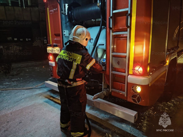 В Нижнем Тагиле в пожаре погиб человек В Нижнем Тагиле в пожаре погиб человек