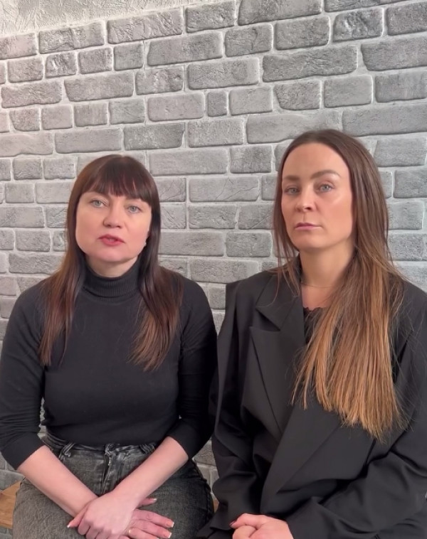 «Этот опыт стал для нас серьёзным уроком». Руководители нижнетагильской танцевальной студии MDT, чьё шоу во дворце детского творчества вызвало громкий скандал, записали обращение с извинениями (ВИДЕО) 