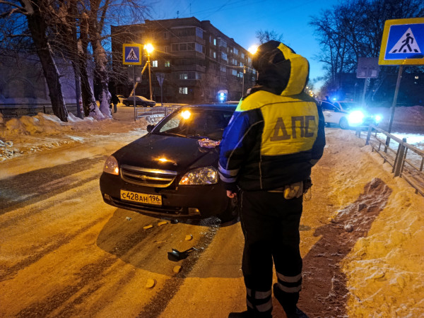 В Нижнем Тагиле на пешеходном переходе сбили женщину