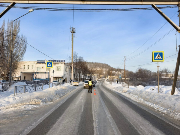 В Нижнем Тагиле сбили двух девушек на зебре