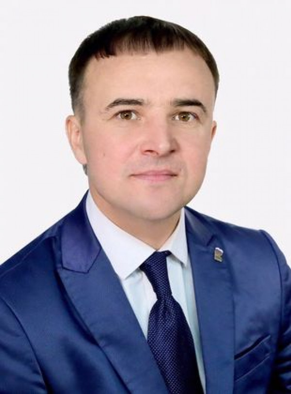 Начальник отдела МФЦ в Ирбите зарегистрировался на праймериз «Единой России» по выборам в Госдуму по Нижнетагильскому одномандатному избирательному округу № 172 Начальник отдела МФЦ в Ирбите зарегистрировался на праймериз «Единой России» по выборам в Госдуму по Нижнетагильскому одномандатному избирательному округу № 172