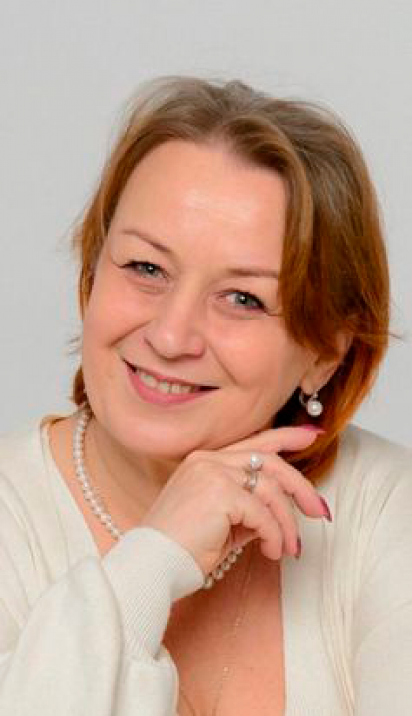 Участница скандального эротического шоу «снегурочек» в Нижнем Тагиле заявилась на праймериз «Единой России» по выборам в Заксобрание Свердловской области