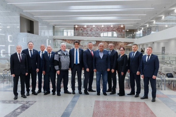 УВЗ, ЕВРАЗ НТМК и УГМК выдвинули своих кандидатов на праймериз «Единой России» по выборам в Госдуму и ЗакСО