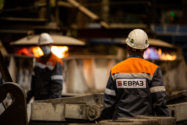 Компания ЕВРАЗ выделила 3,8 млрд рублей на меры по обеспечению безопасности своих работников