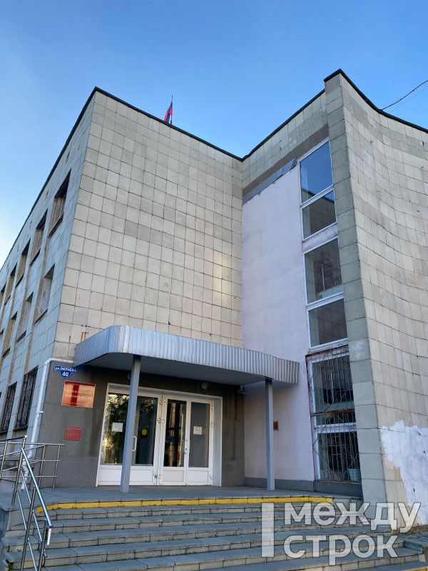На жительницу Нижнего Тагила завели административное дело за критику в соцсетях закона губернатора Дениса Паслера об исключении самовыдвиженцев из числа претендентов на посты мэров в свердловских городах 