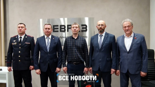 В Нижнем Тагиле наградили сотрудника ЕВРАЗ НТМК за активную гражданскую позицию