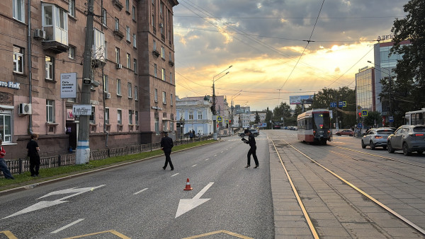 В Нижнем Тагиле 16-летний мопедист пострадал в ДТП у остановки «Театр кукол»