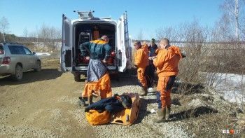 На Верх-Исетском пруду спасатели нашли труп мужчины (ВИДЕО)