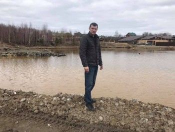 Депутат Госдумы Алексей Балыбердин оценил ход работ по реконструкции гидротехнического сооружения в Черноисточинске