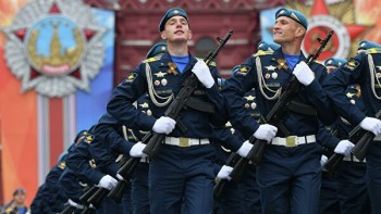 Ветераны попросили Путина перенести парад Победы в Москве