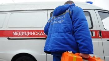 В Екатеринбурге пьяный мужчина напал на бригаду реанимации