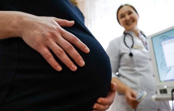 «Просят не паниковать и сидеть дома». Как врачи Нижнего Тагила наблюдают за беременными во время пандемии  